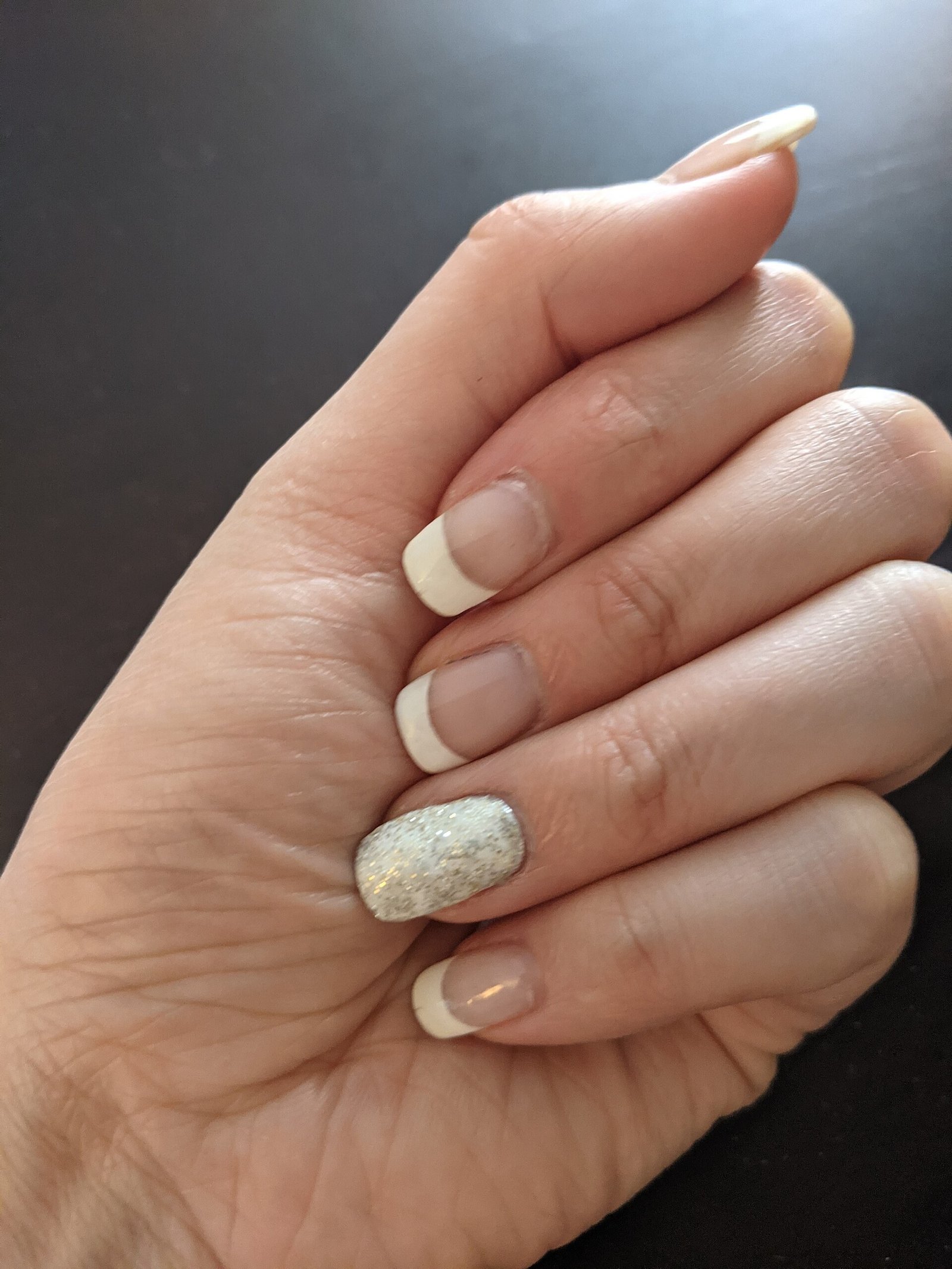 Tortoiseshell gold accent nails ideas - Tortoiseshell Half-Moon With Gold Detailing