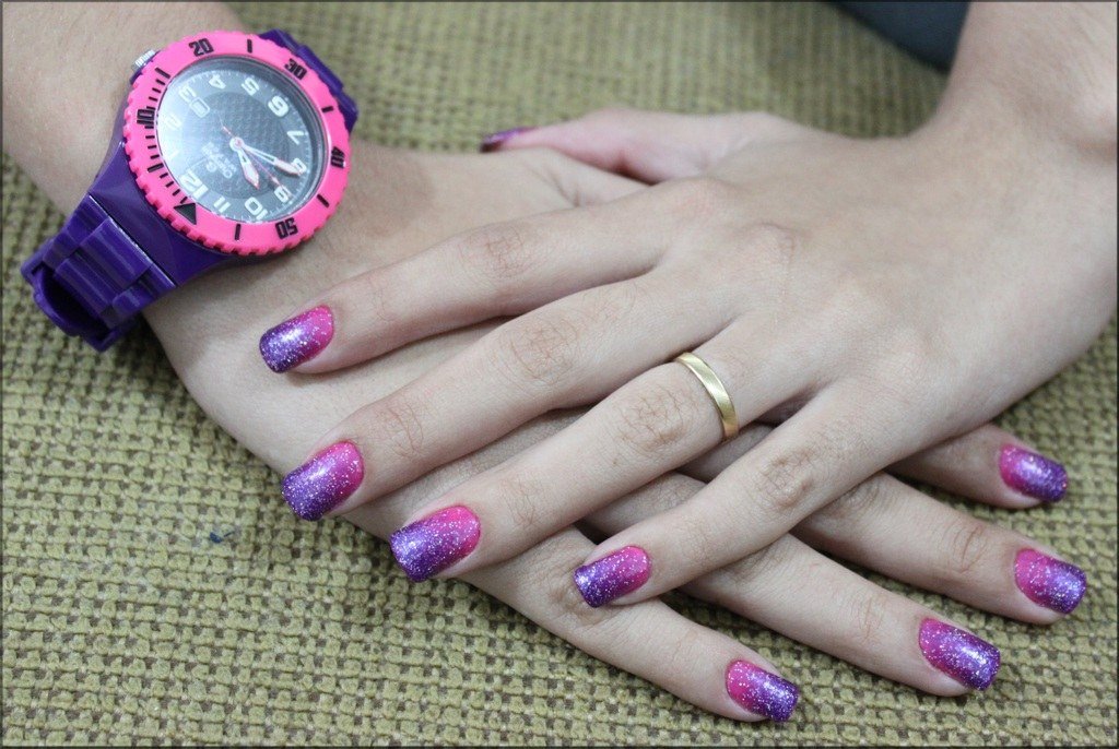Copper chrome nails ideas - Copper Chrome Swirls on a Neutral Base