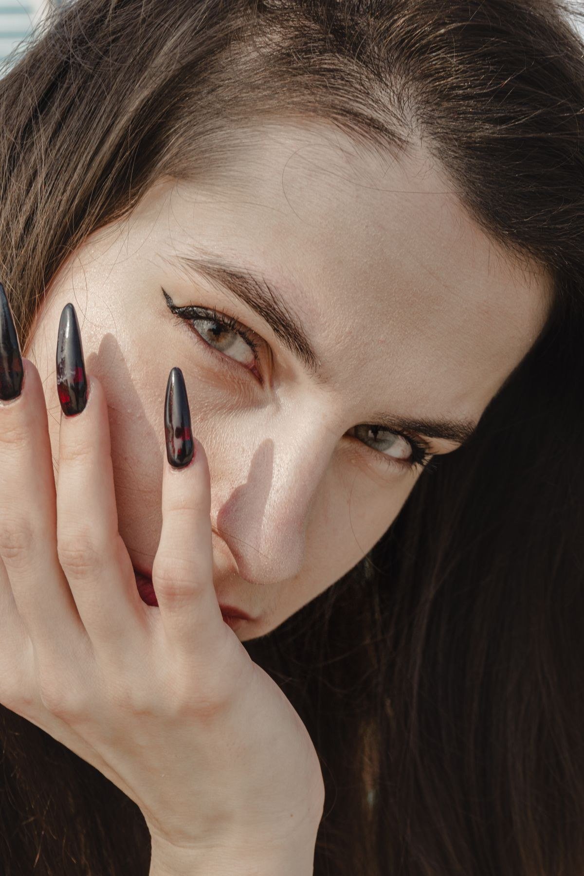 Safe gel removal process for aurora cat eye nails with foil wraps