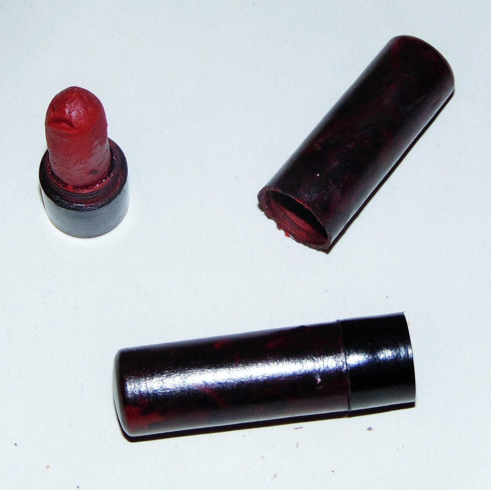 Rich blackberry lip on medium skin in vampy berry lips tutorial