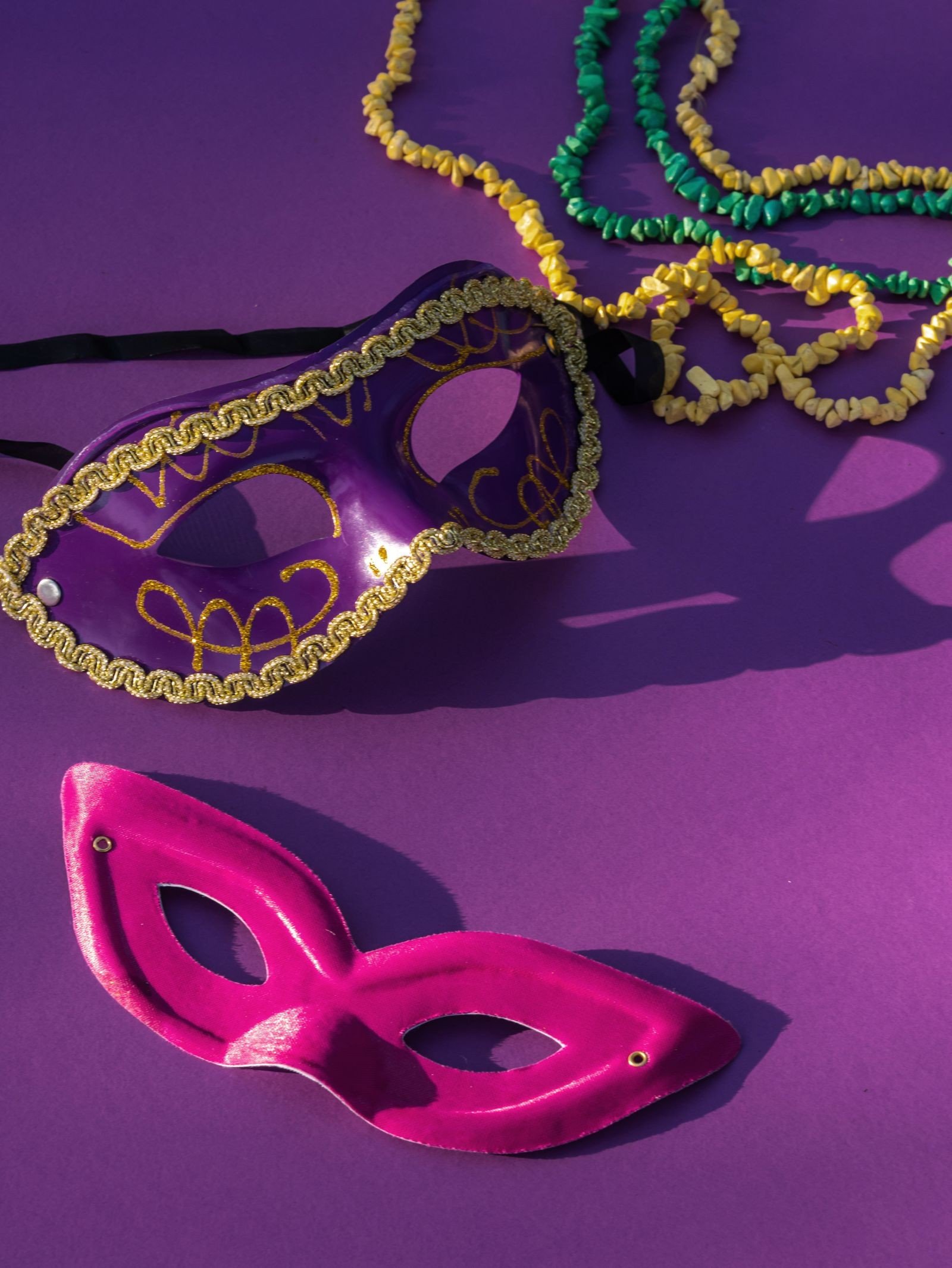 gothic masquerade halloween party ideas — Budget-Friendly Gothic Masquerade Tips