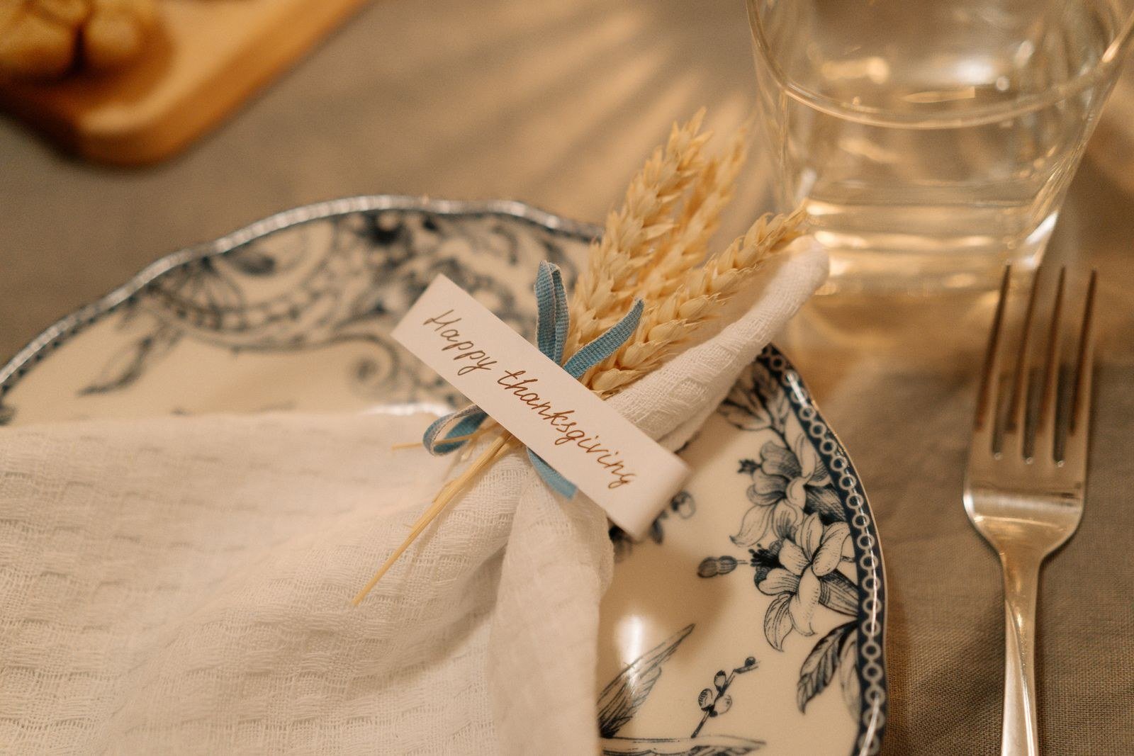 Settings for Kids at Thanksgiving for Thanksgiving dinner table setting ideas