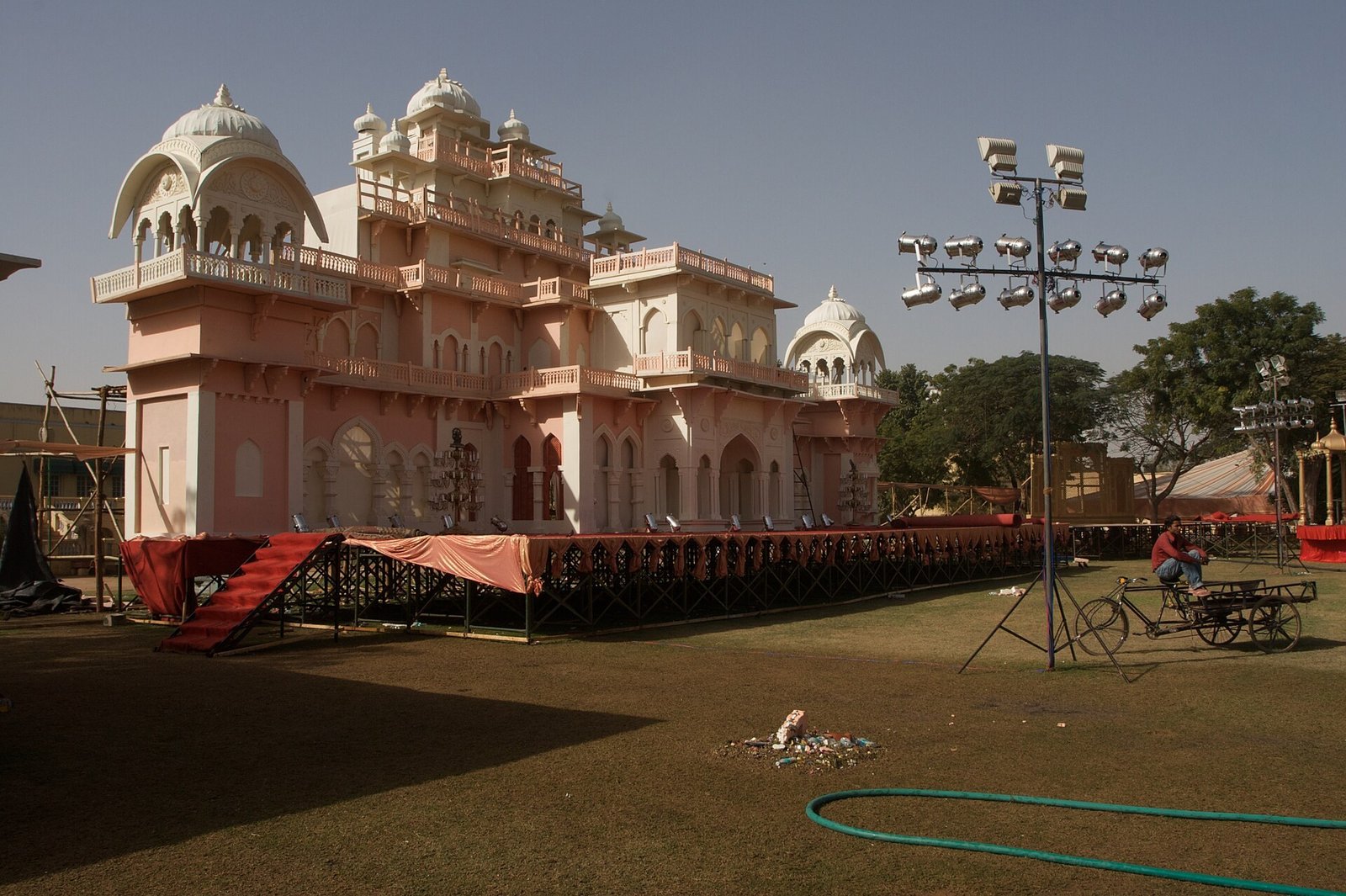 Common mistakes to avoid with drapery backdrop wedding ideas installation