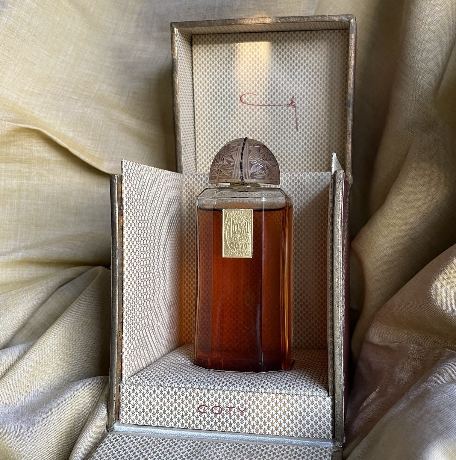 Curated collection of quality fragrance oils in amber glass bottles