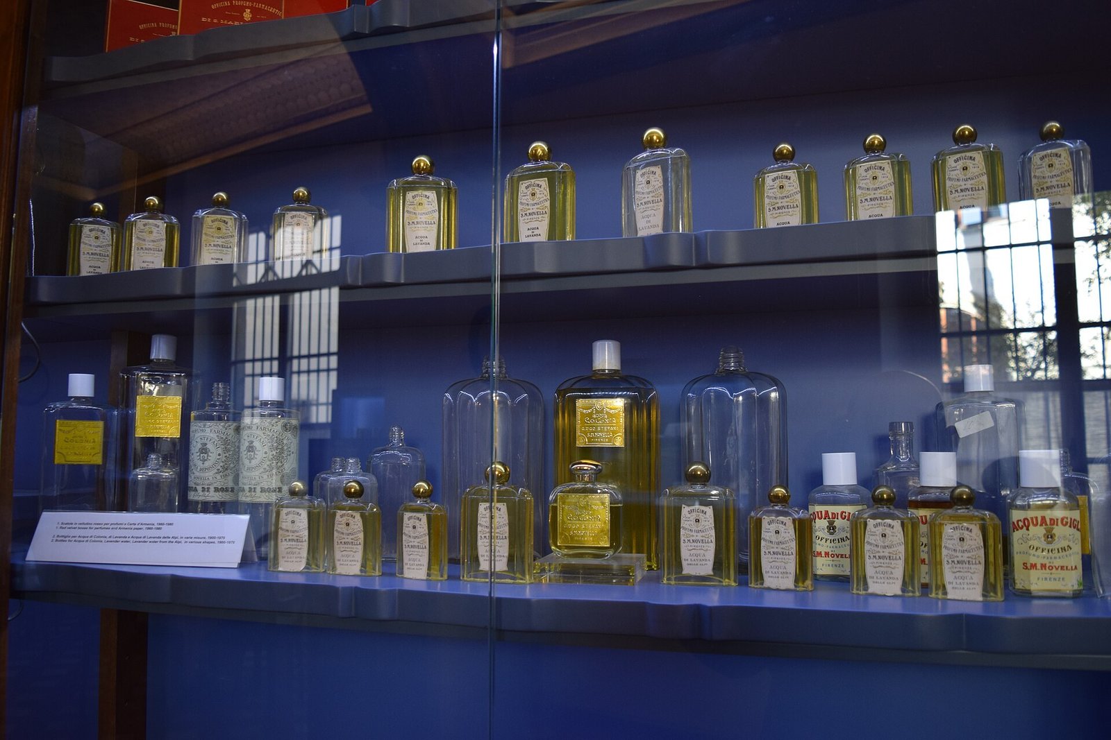 Well-organised perfume bar layout showing guest flow from sampling to bottling