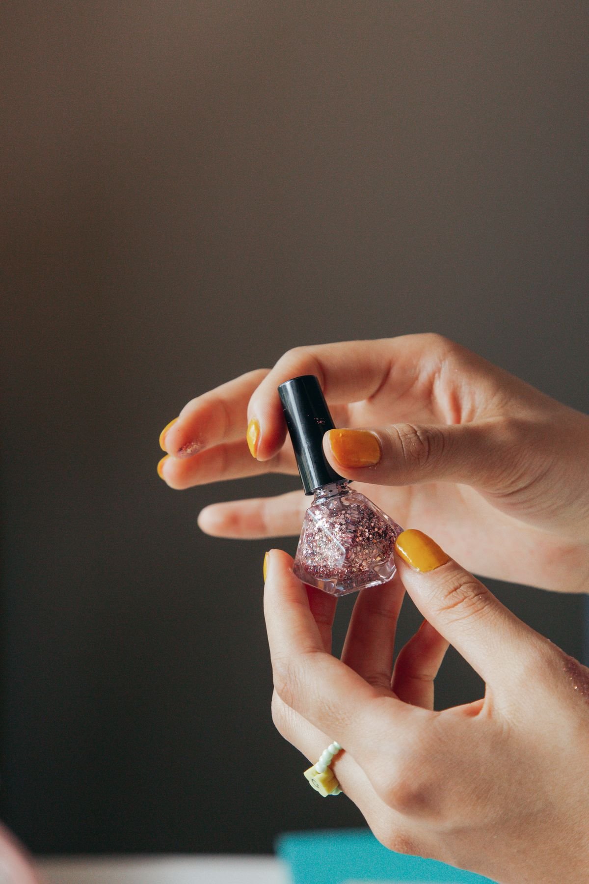 Candy corn tip nails ideas - Minimal Candy Corn Tip Detailing