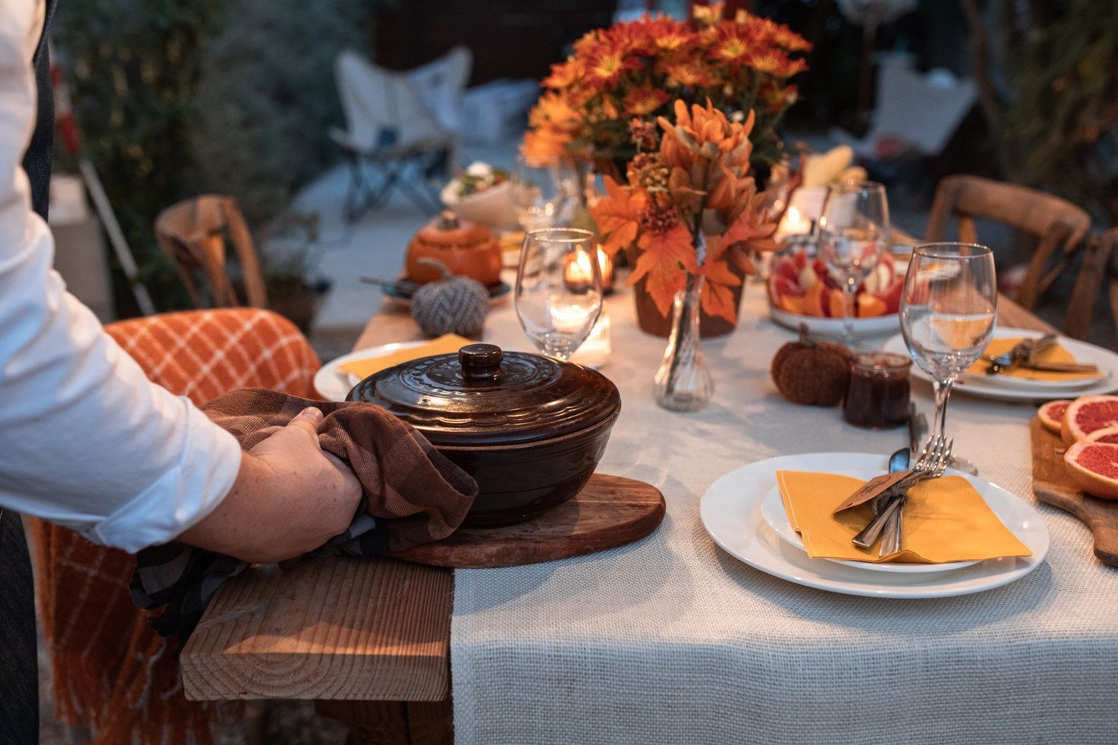 Coordinating with Your Menu for Simple Thanksgiving tablescapes ideas