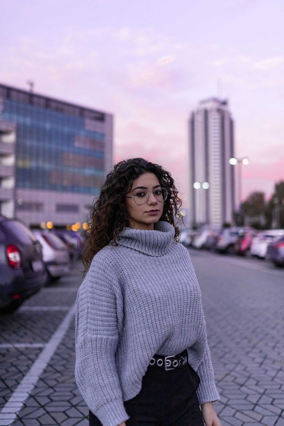 Styling a curly wolf cut with a hair diffuser