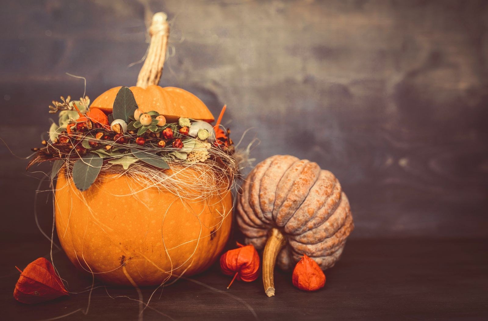 Storing and Reusing Centrepiece Pieces for DIY Thanksgiving centerpieces ideas