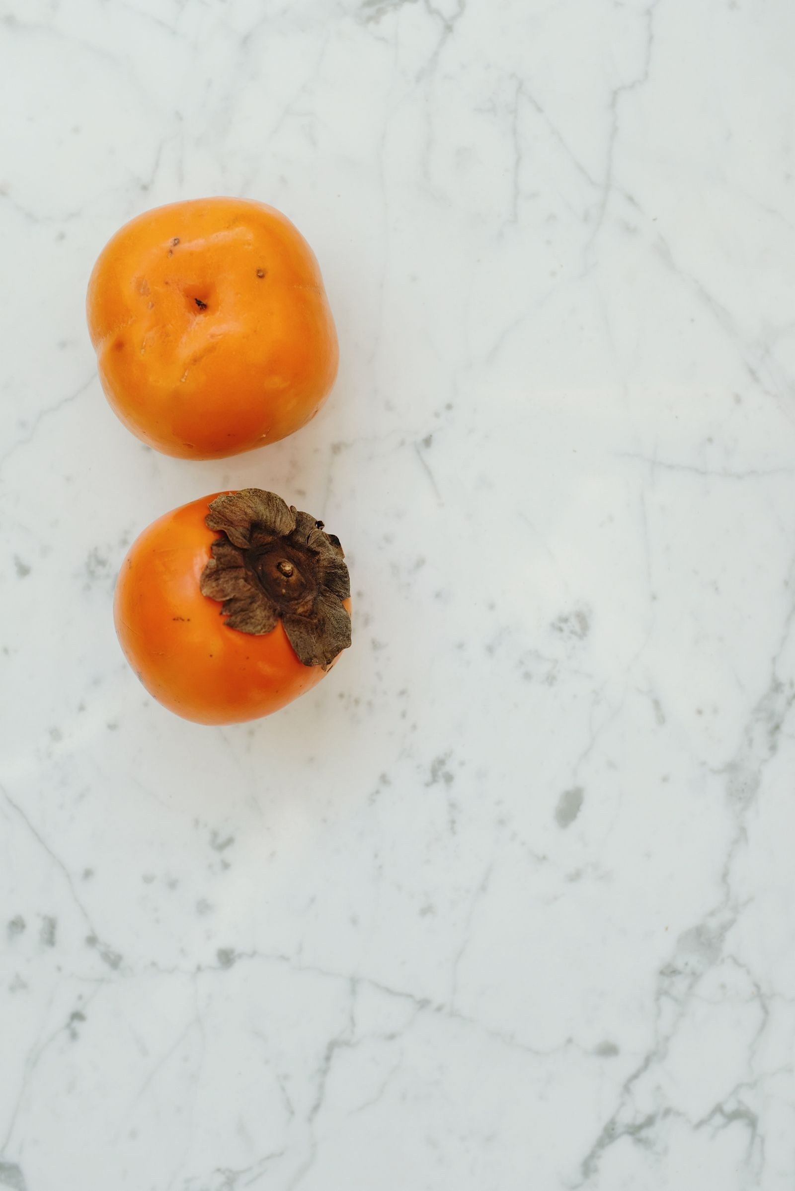 persimmon fall decor ideas — 17. Persimmon in Small Doses