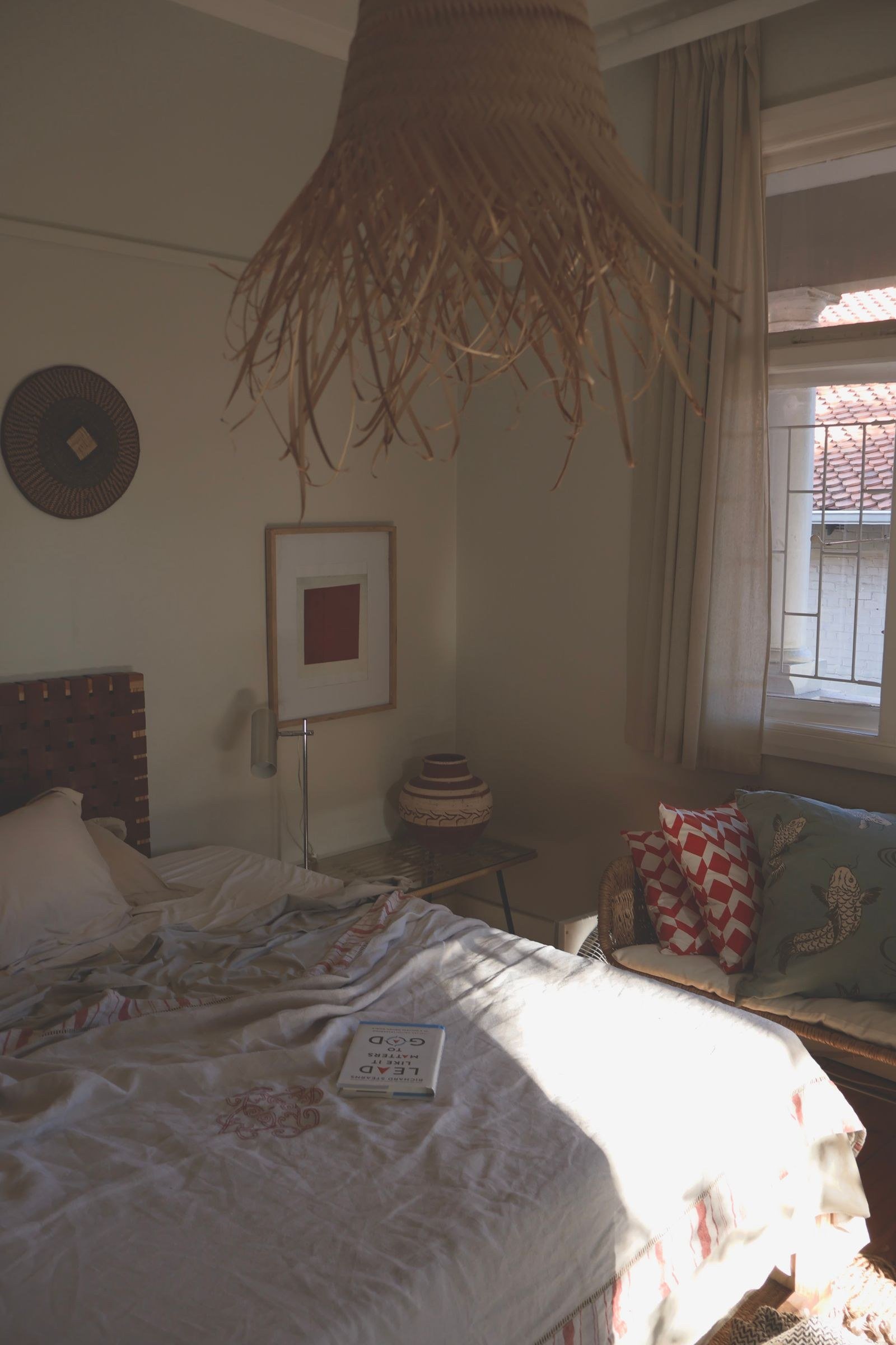 warm brown bedroom decor ideas — 10. Artwork for Brown Bedrooms