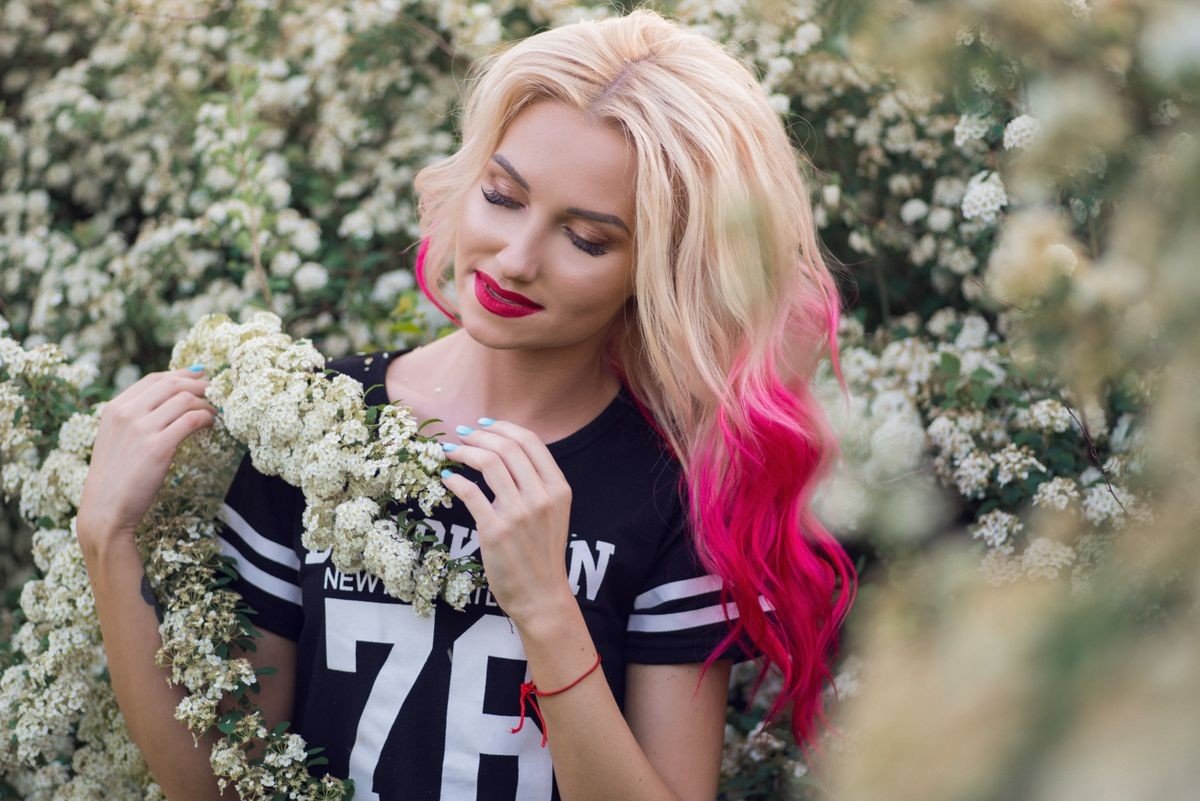 Vibrant pink streaks maintained with colour care