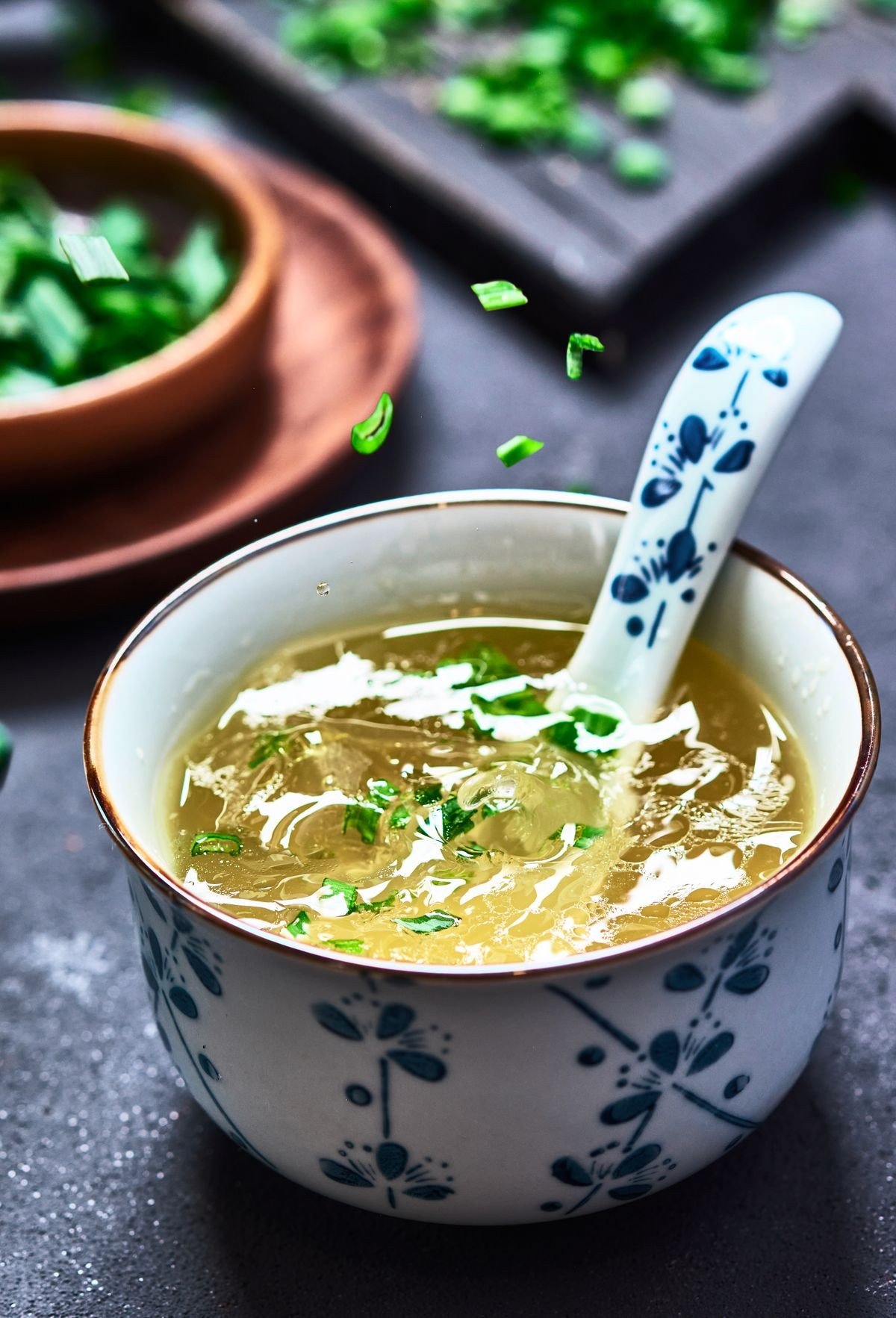 Bone broth for immune support during cold season