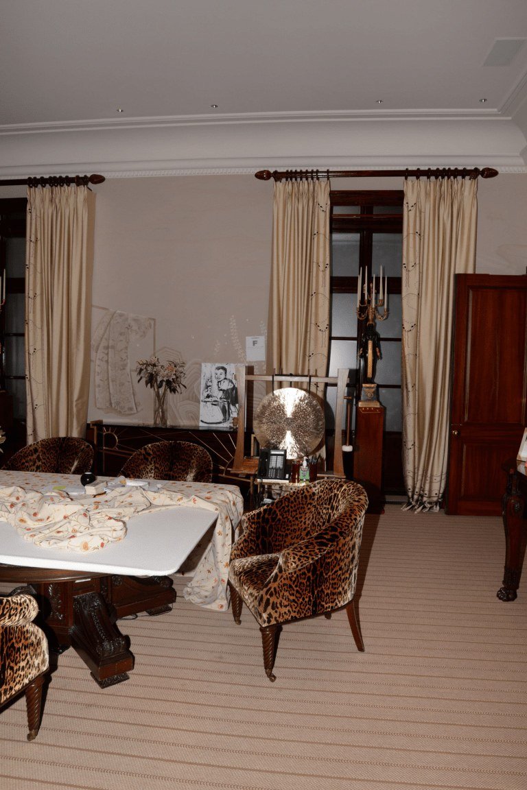 Personal meaningful decor touches in a warm cozy fall living room