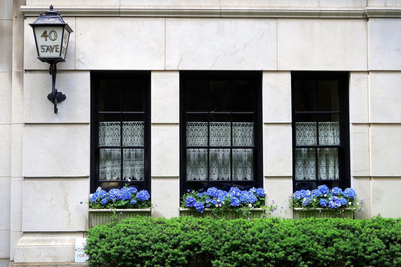 lace curtain decor ideas — Why Lace Curtains Are Back in a Big Way