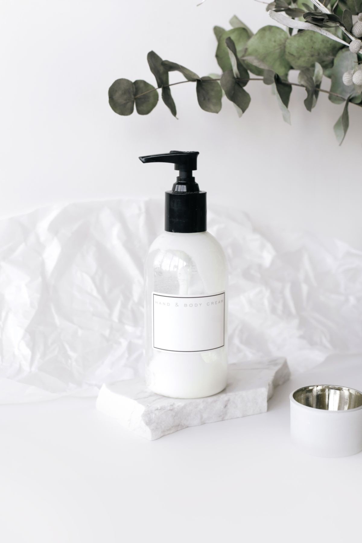 Layering plain moisturiser with retinol body lotion for comfort