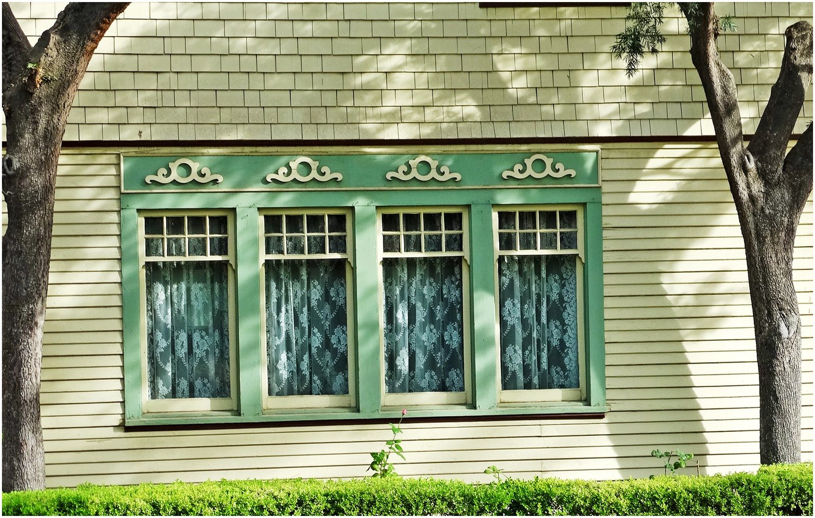 lace curtain decor ideas — Caring for Lace Curtains