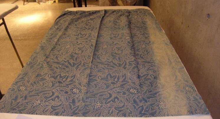 lace curtain decor ideas — Pairing Lace With Other Textures