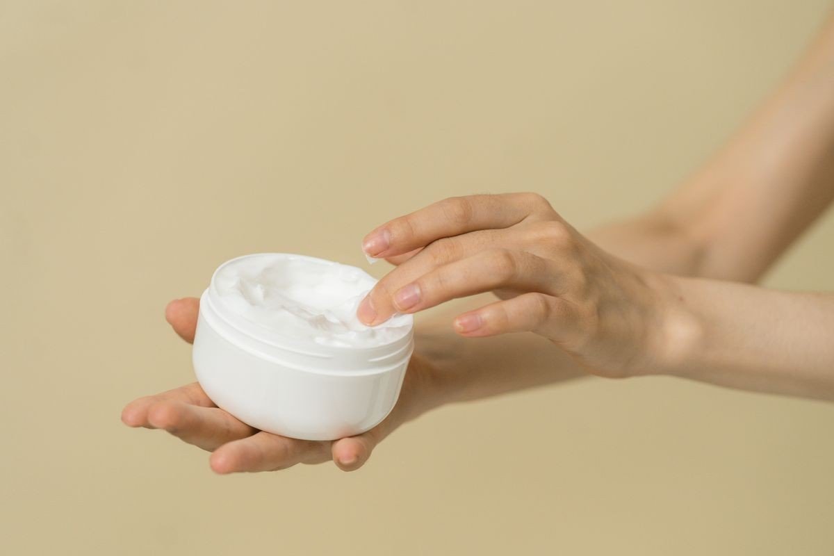 Pausing retinol body lotion when skin feels sensitive or irritated