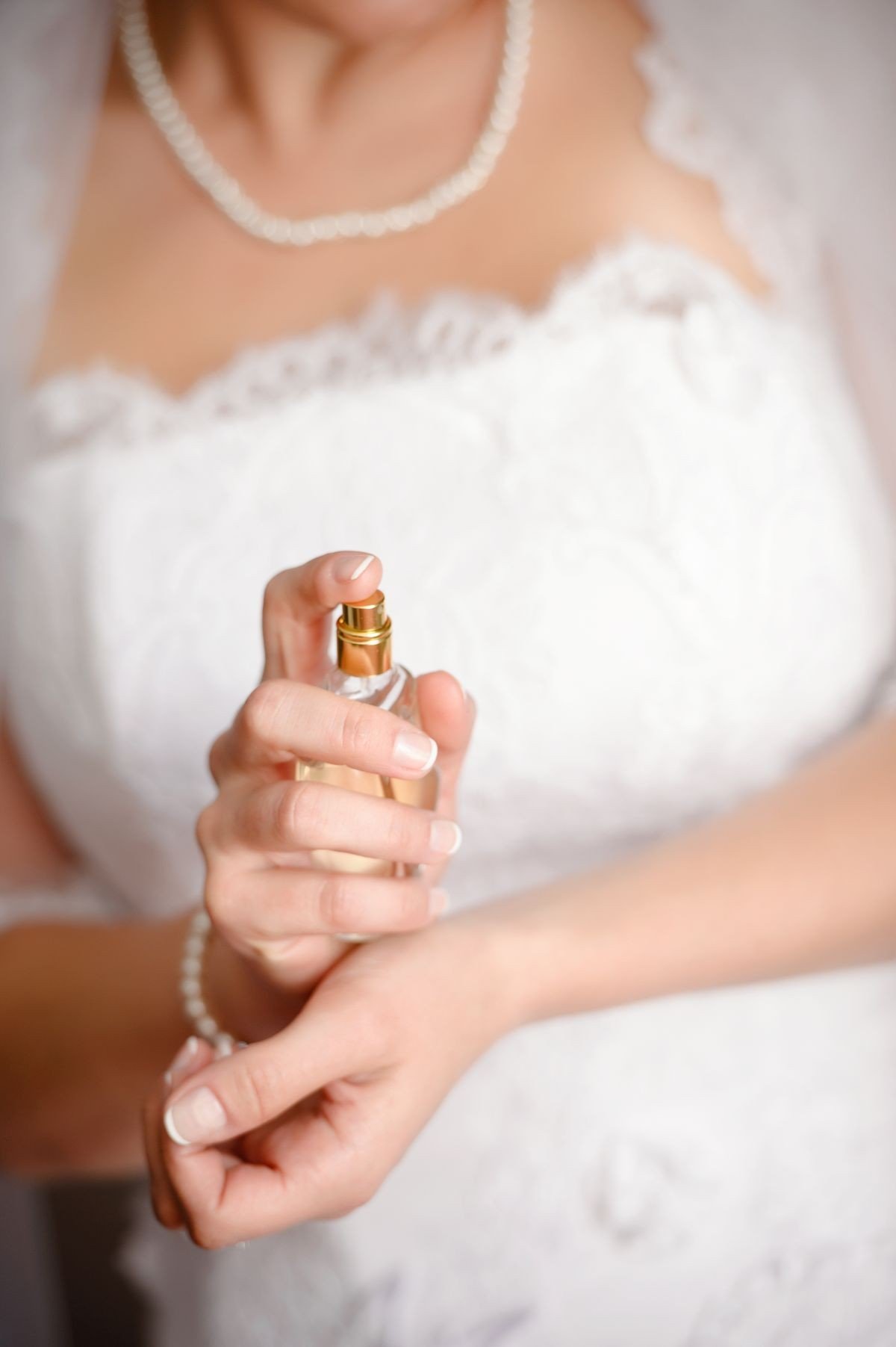 Honey and amber gourmand perfume in warm golden light