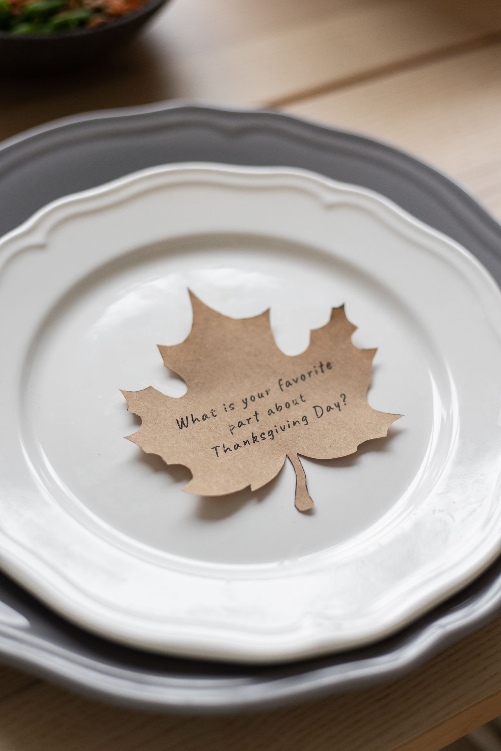 Elegant Thanksgiving place setting with charger and napkin