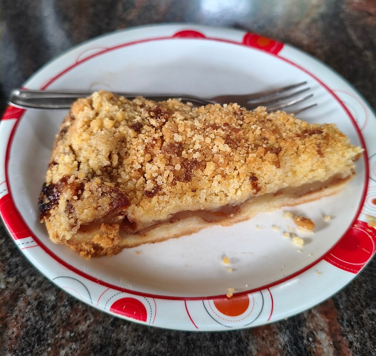 Gluten-free apple pie biscuits made with alternative flour blend