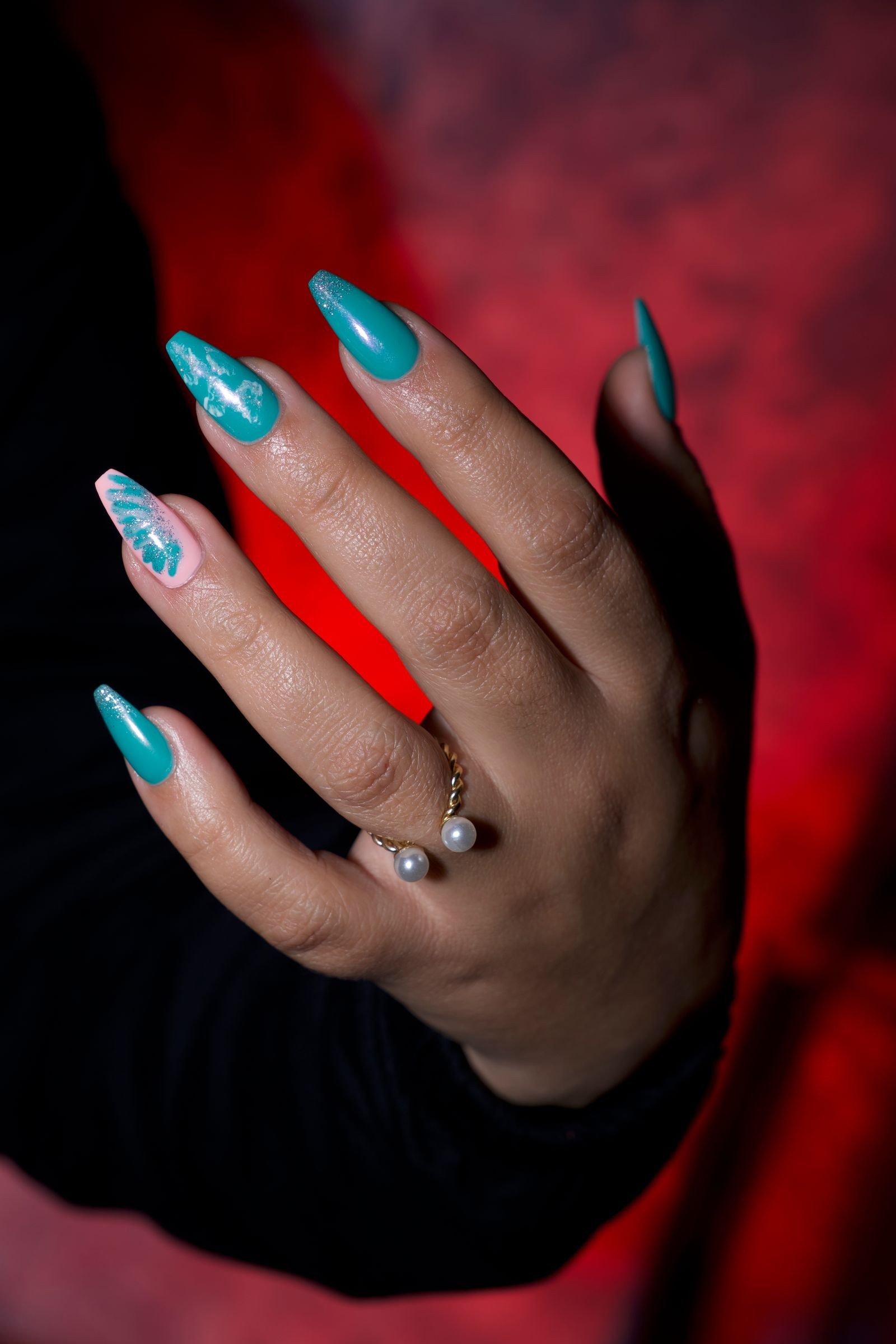 Dragonfly nail art with reeds and lily pads scene