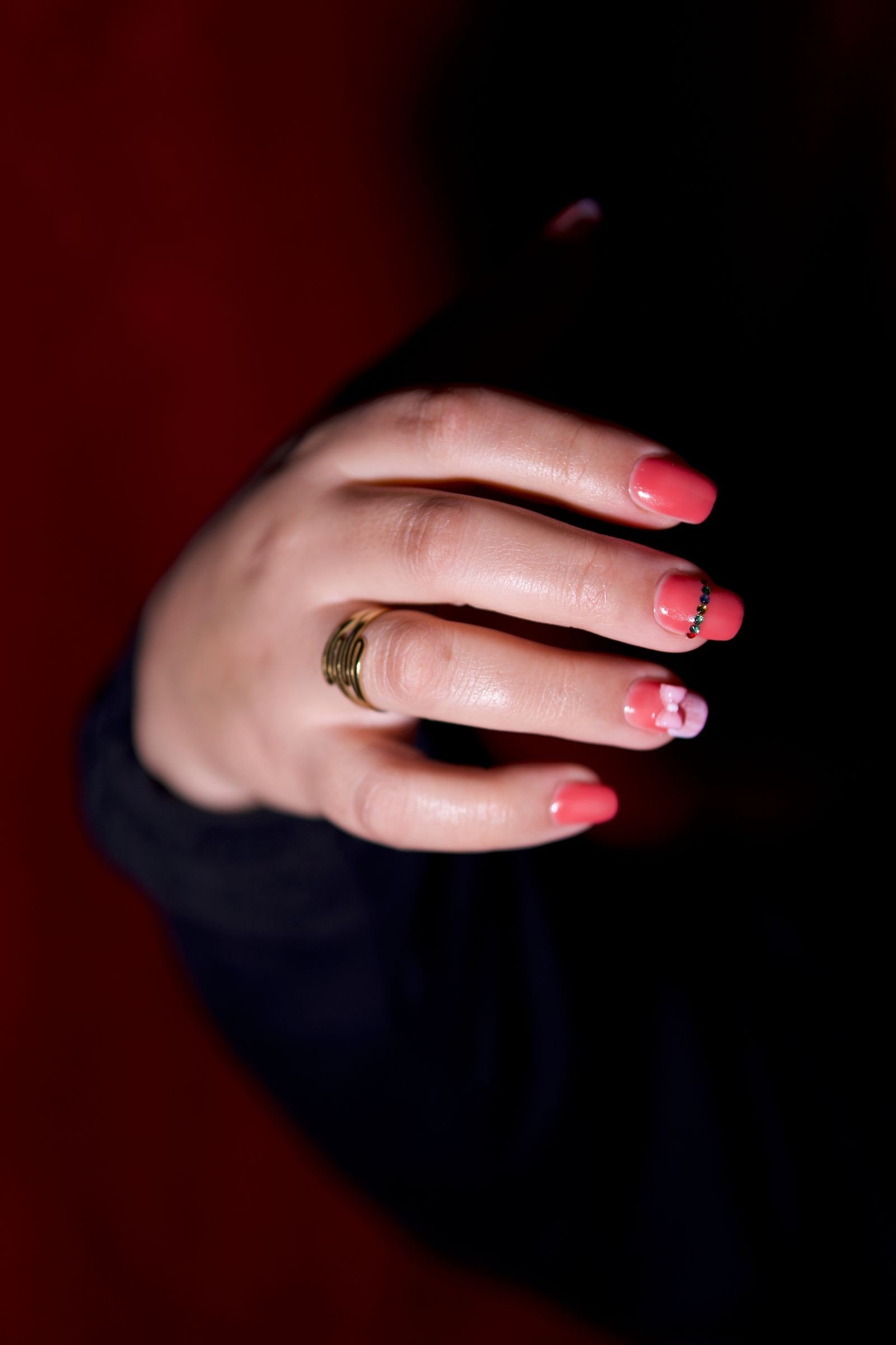 Crystal dragonfly charm on an accent nail