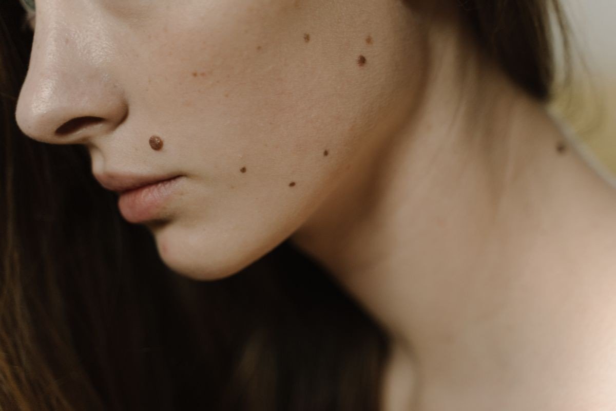 Choosing right berry shade for skin tone