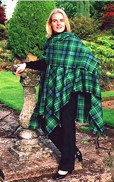 Tartan christmas decor ideas showing why tartan is the trending Christmas pattern for 2026