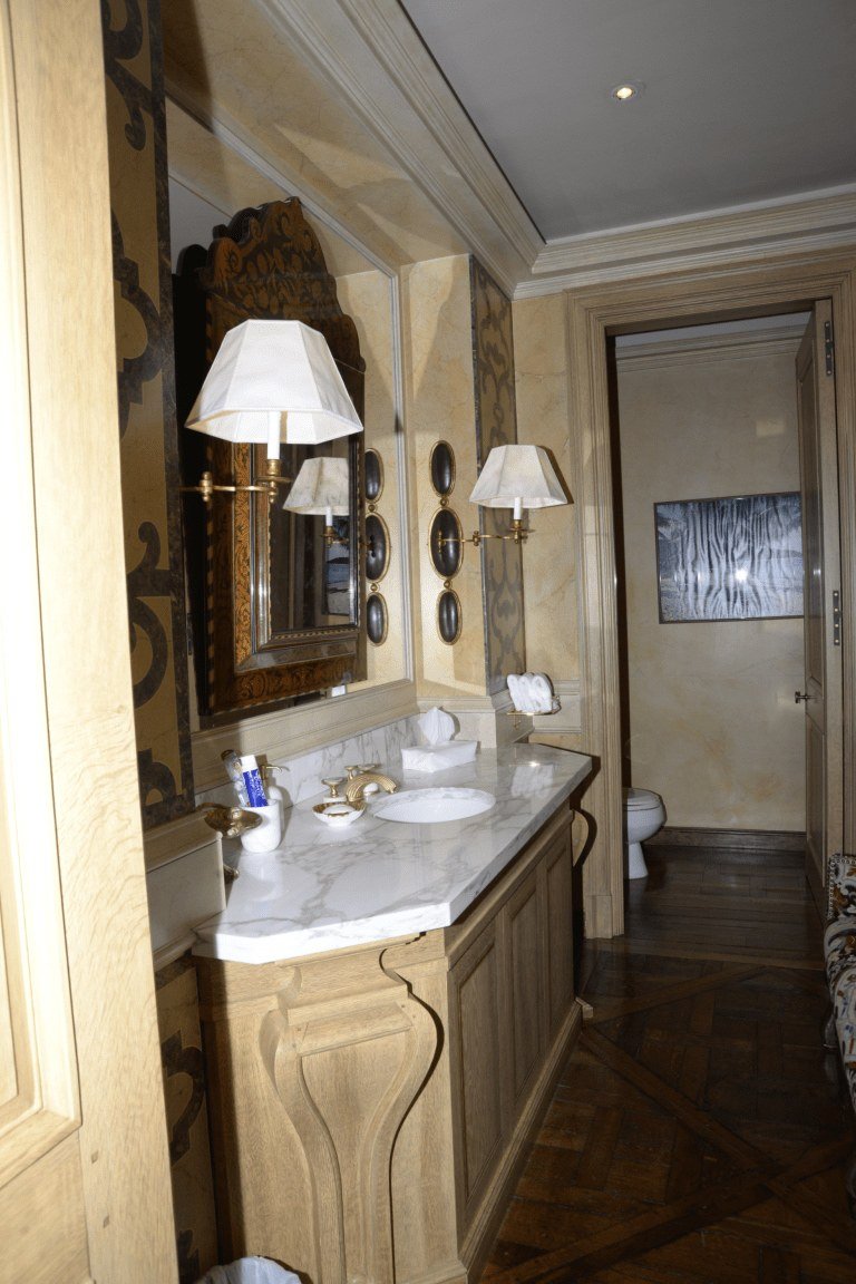 Red Marble and Spa Style for Red marble bathroom ideas