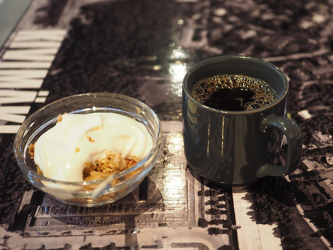 Apple crisp and coffee, the perfect fall pairing