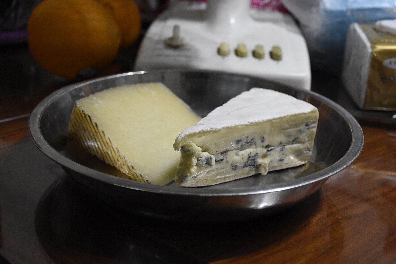 Different cheeses to experiment with in your bites