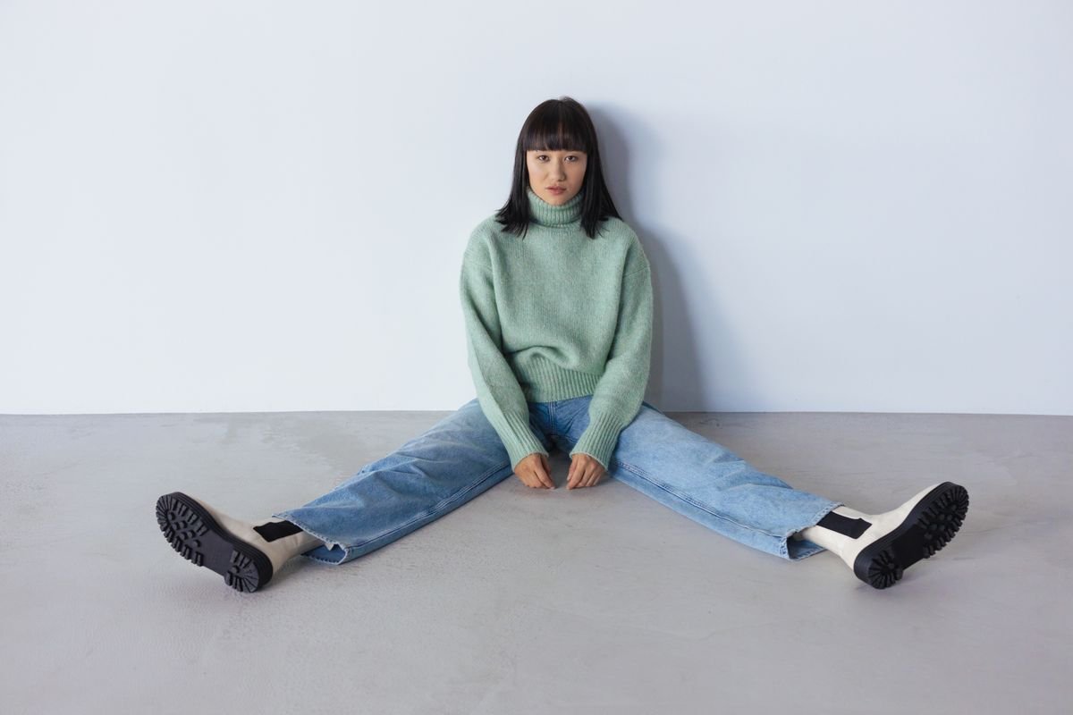 Funnel Neck Jacket with Jeans for Funnel neck jacket ideas