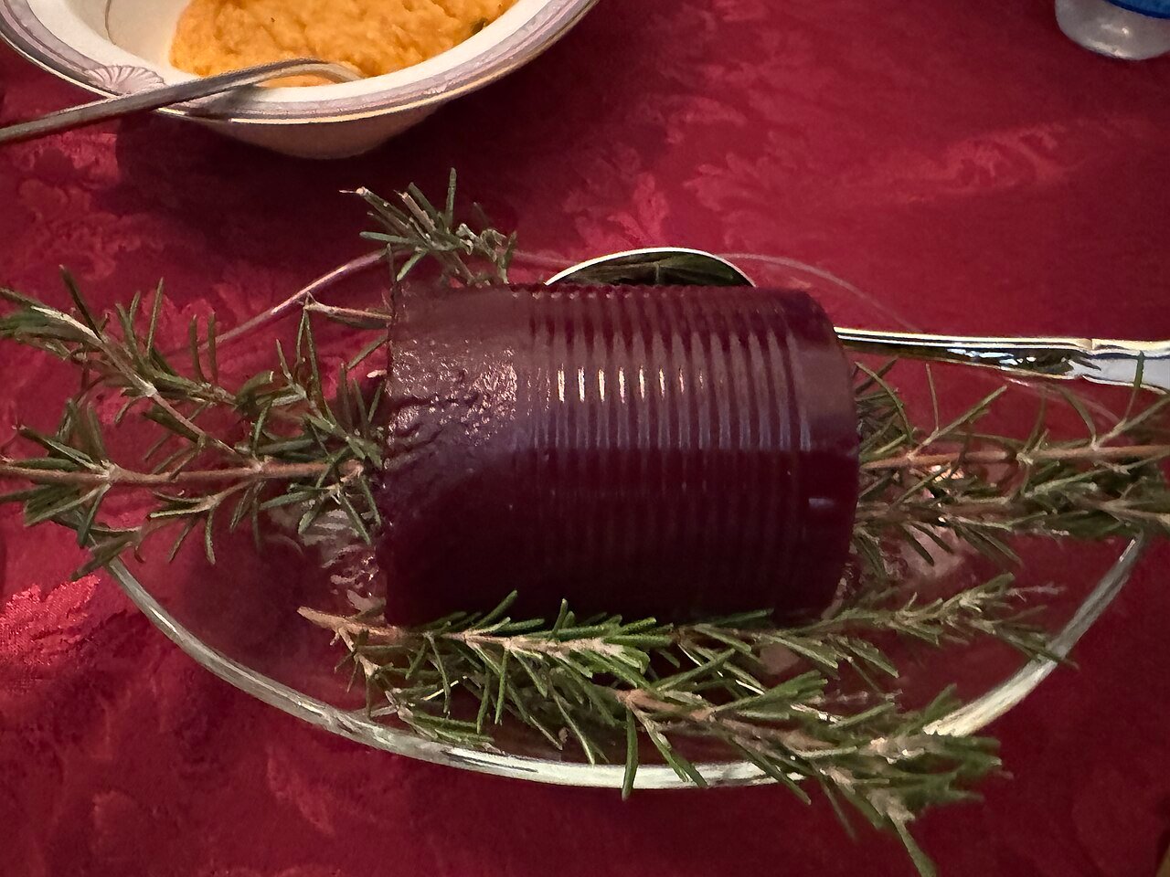 Canned cranberry sauce keeps for weeks, perfect for leftovers