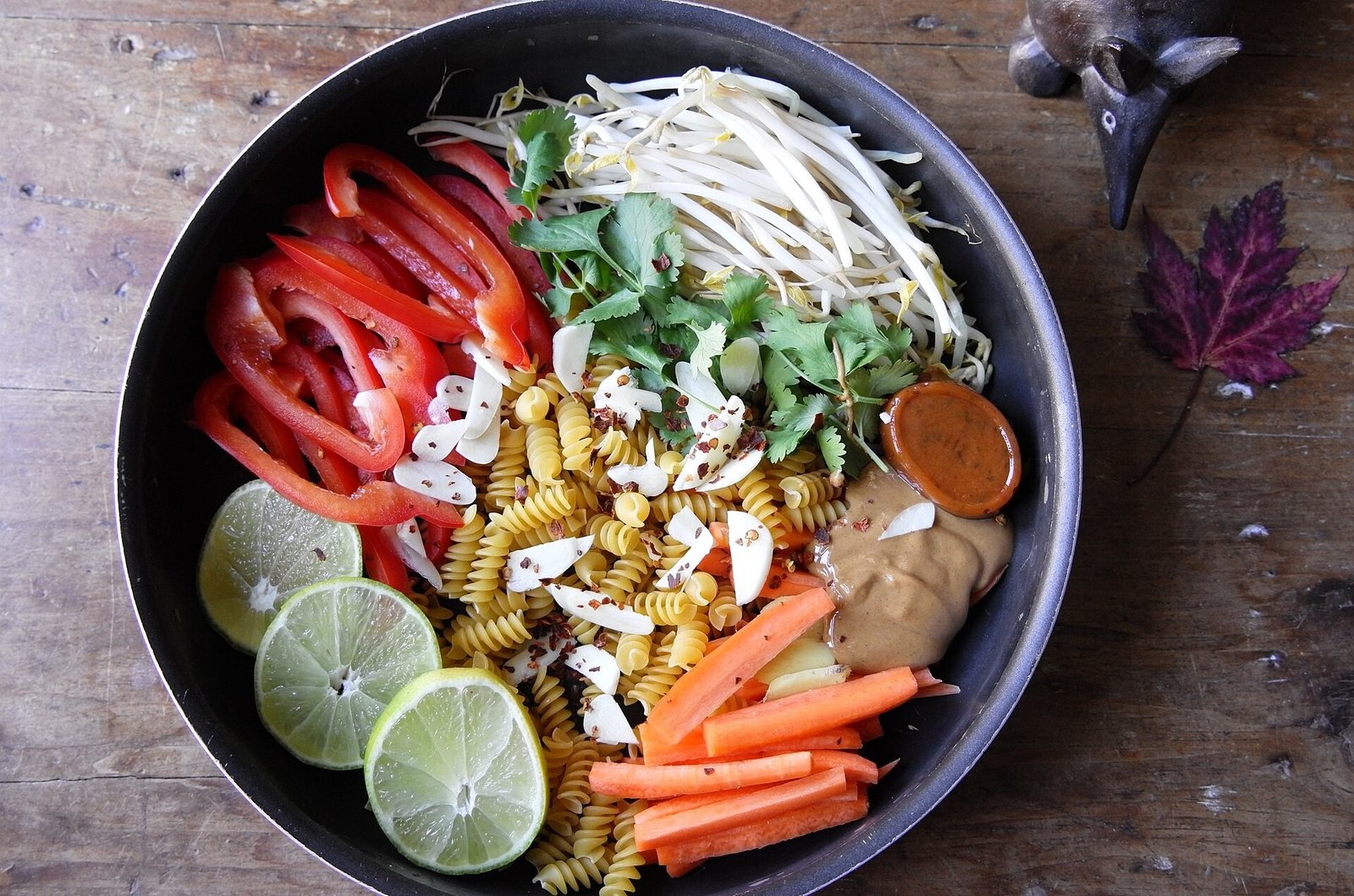 one pot Cajun chicken pasta with bell peppers