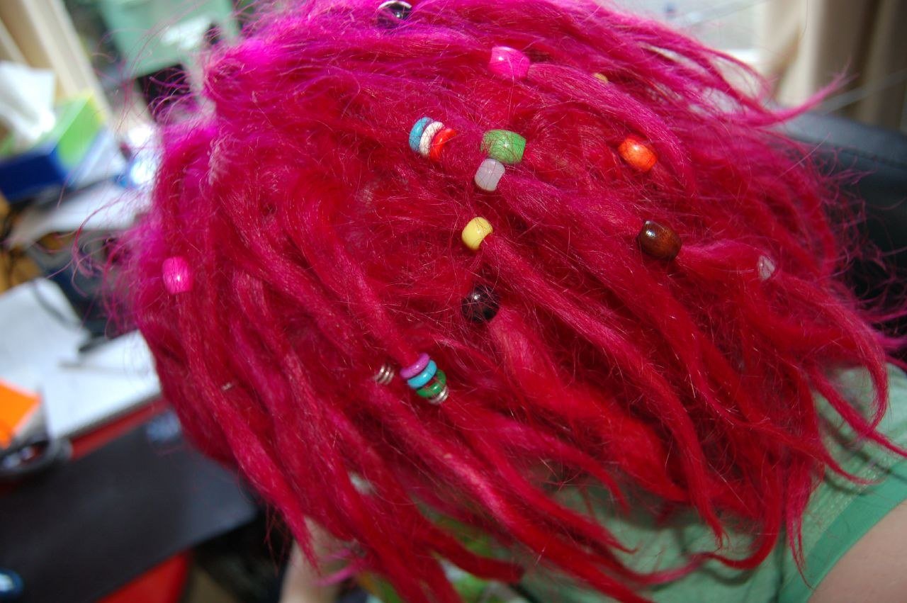 dark pink peekaboo hair ideas — Choosing Your Dark Pink: Berry, Fuchsia, or Rosewood?