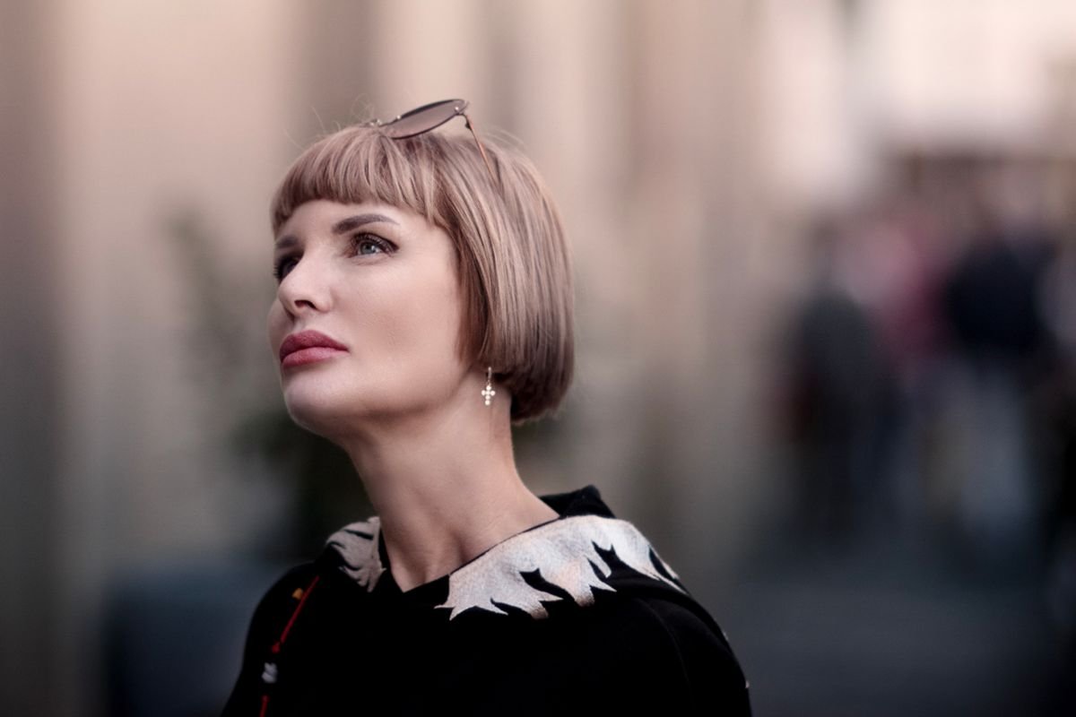 Asymmetrical Lob for Older Women for Asymmetrical lob haircut ideas