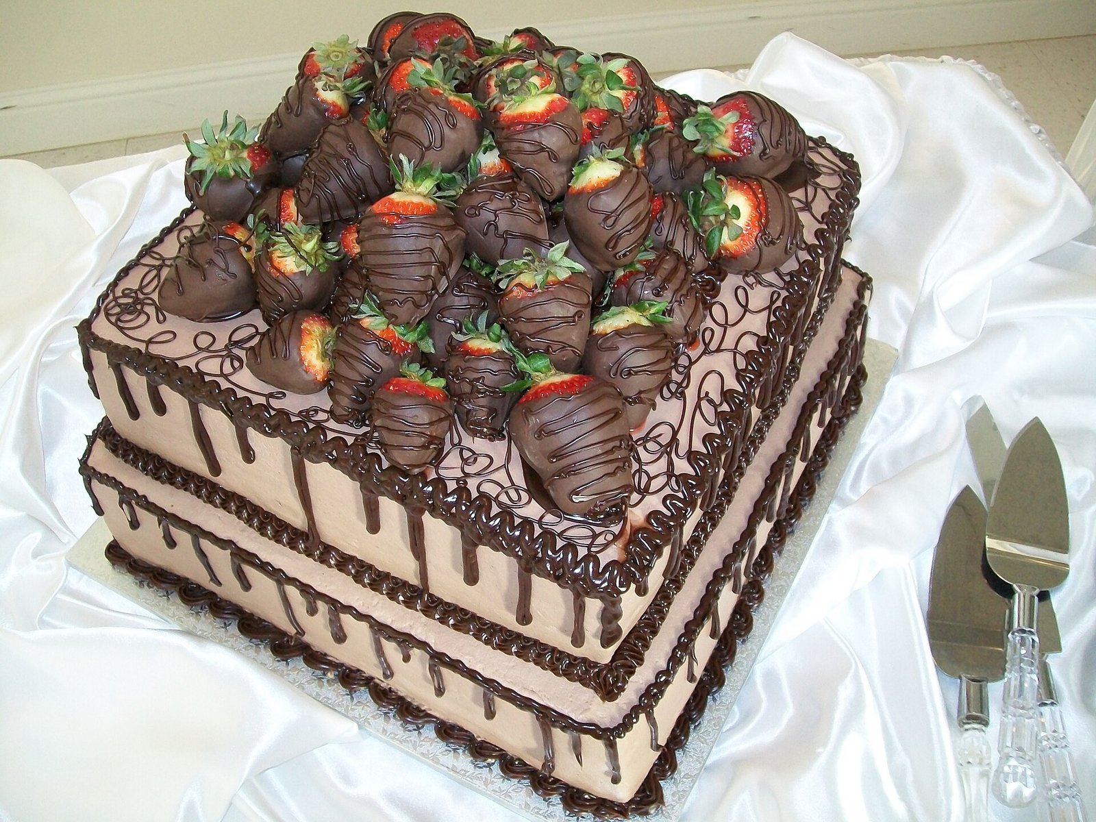 chocolate brown wedding ideas — Building Your Chocolate Brown Palette