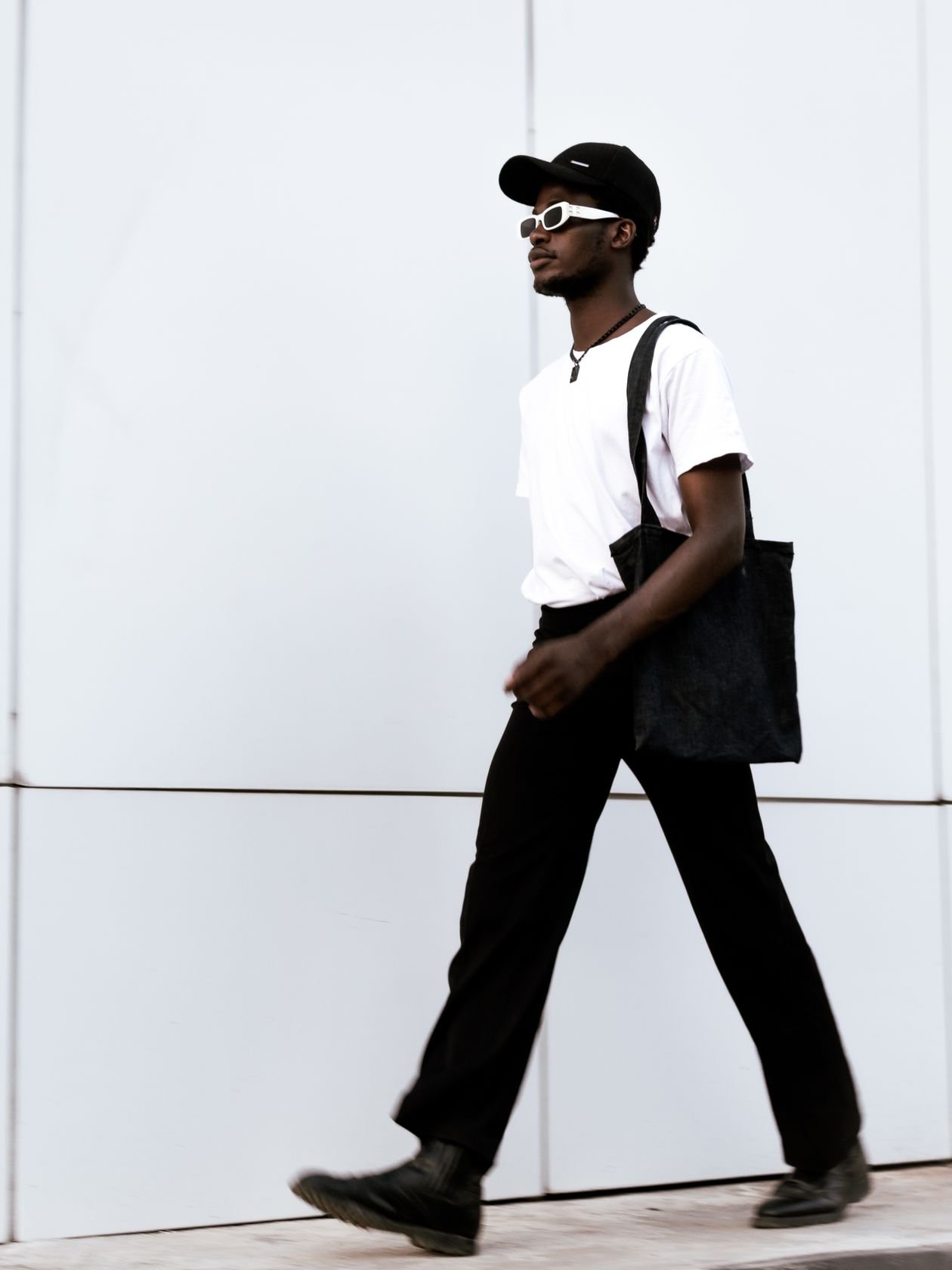 Messenger Bag in Soft Neutrals example for Aesthetic messenger bags ideas