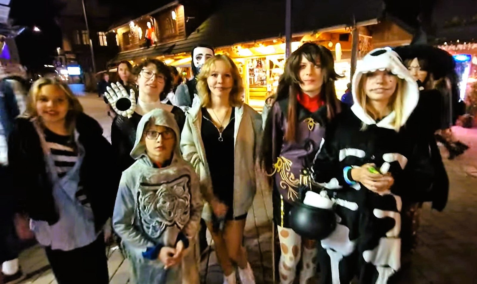 throwback 60s kids halloween costume ideas — Peace, Love, and Face Paint