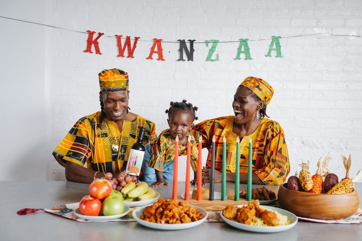 Compact Kwanzaa display in a small apartment living room