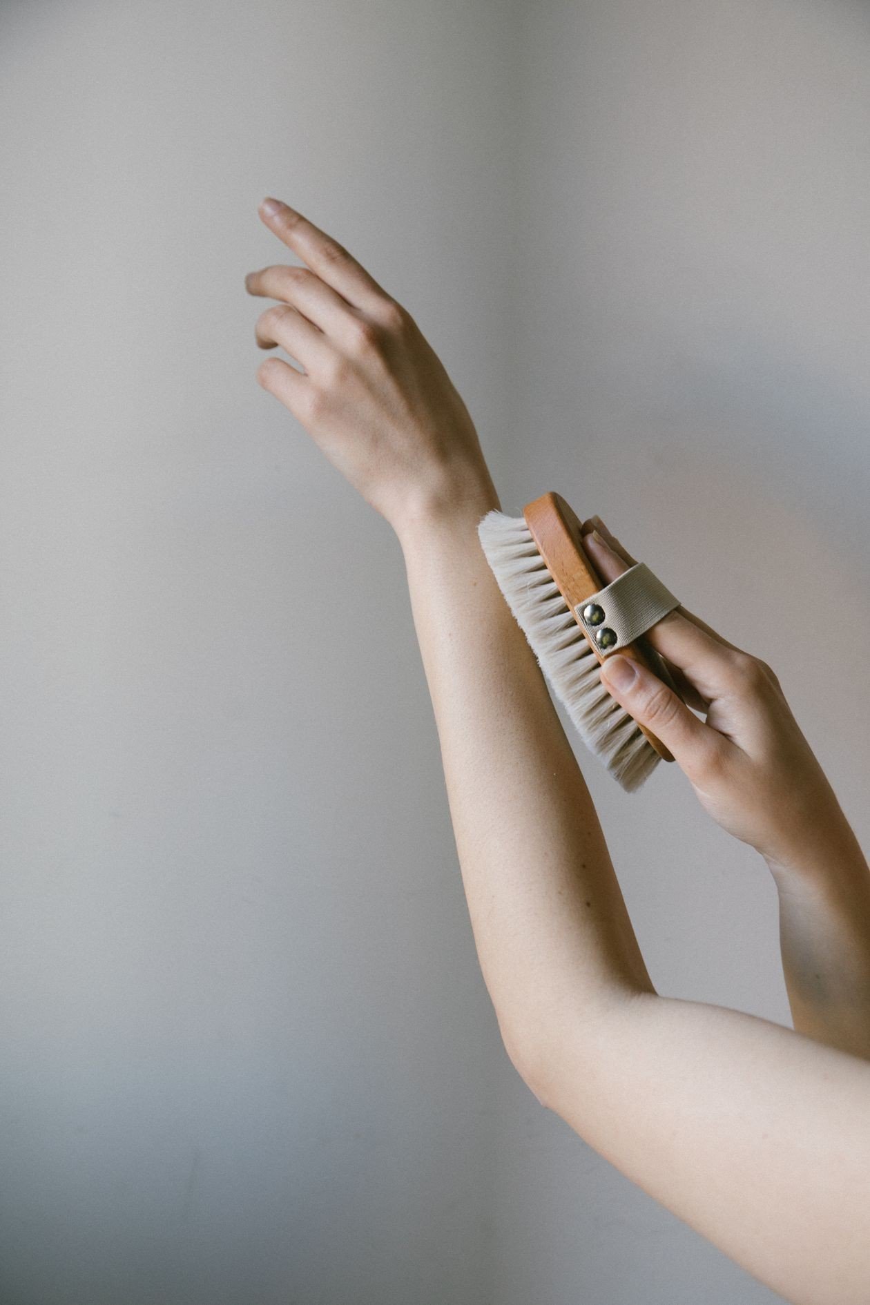 Dry brushing routine ideas idea: Morning or Evening Dry Brushing