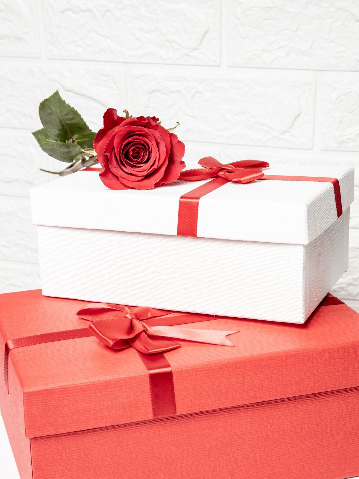 Thoughtful Gifts Under a Small Budget - gifts for boyfriend ideas inspiration