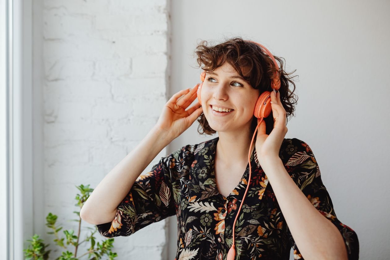 Budget-Friendly Bedazzle Ideas example for Bedazzle headphones ideas