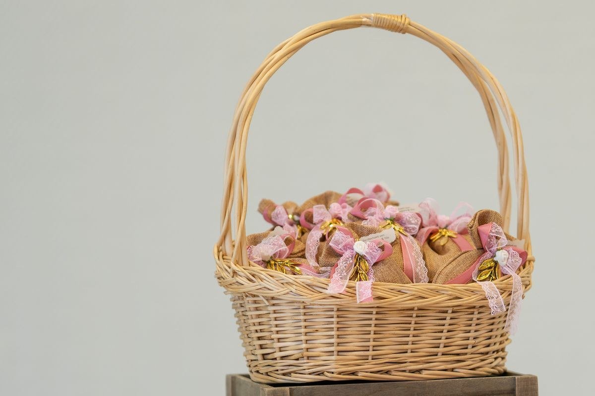 Pet lovers Christmas gift basket