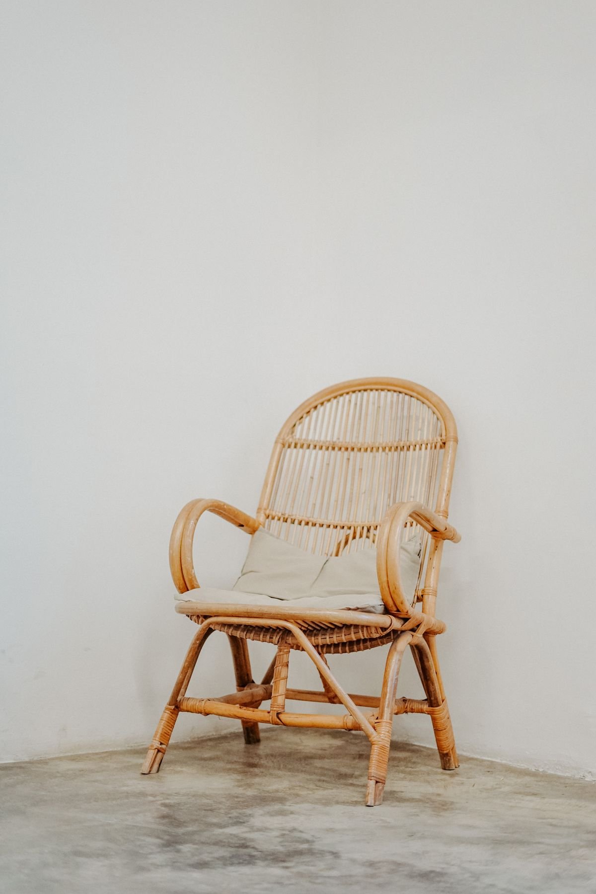 Rattan Chair for Small Spaces for Rattan accent chair ideas