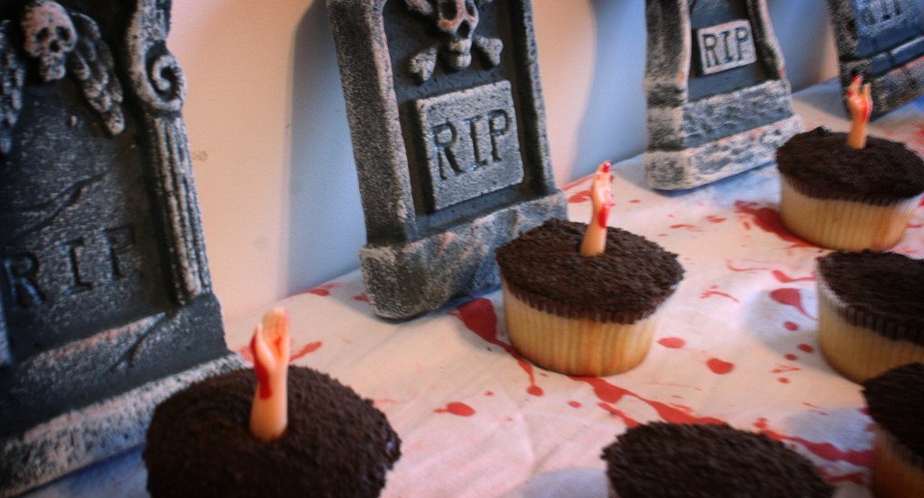 witches brew halloween punch recipe — Spooky Garnishes and Floating Decorations