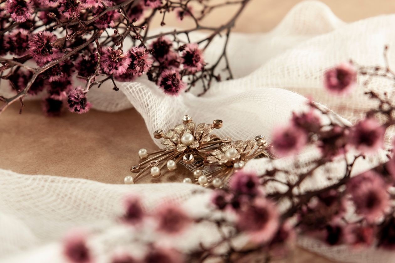 Brooches handmade fabric ideas idea: Essential Materials for Fabric Brooches