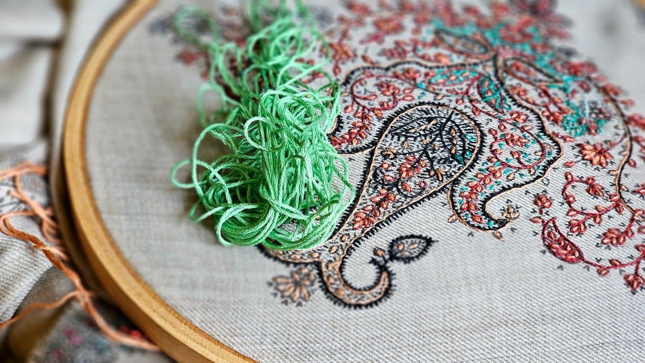 Brooches handmade fabric ideas idea: Selling Handmade Fabric Brooches